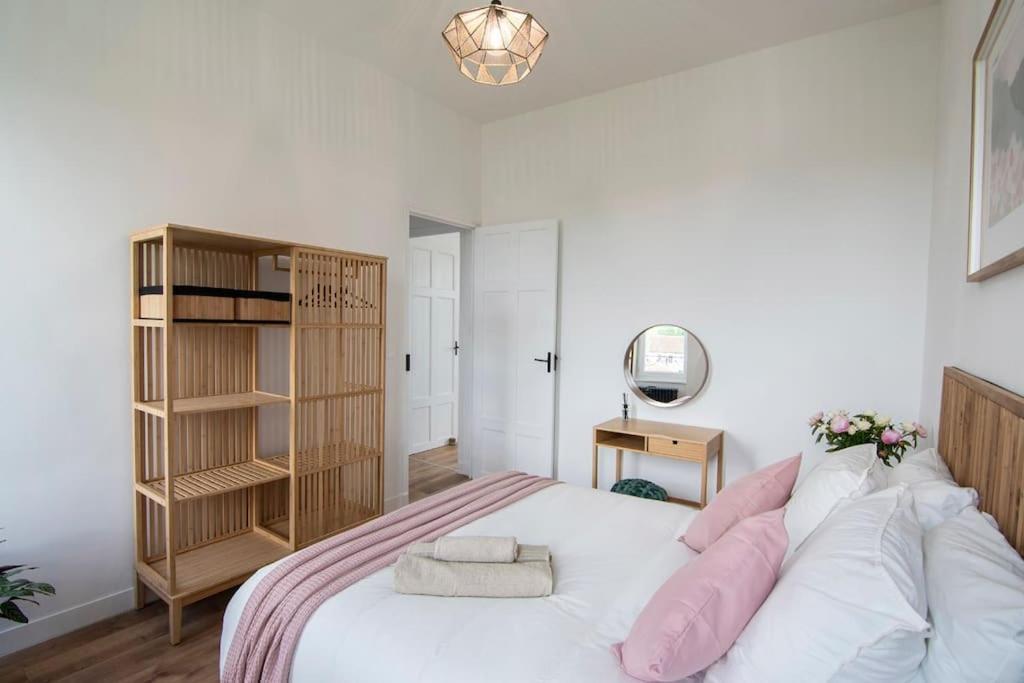 Treize Maison 3 Bed House In Centre Of Saint Severin Dış mekan fotoğraf